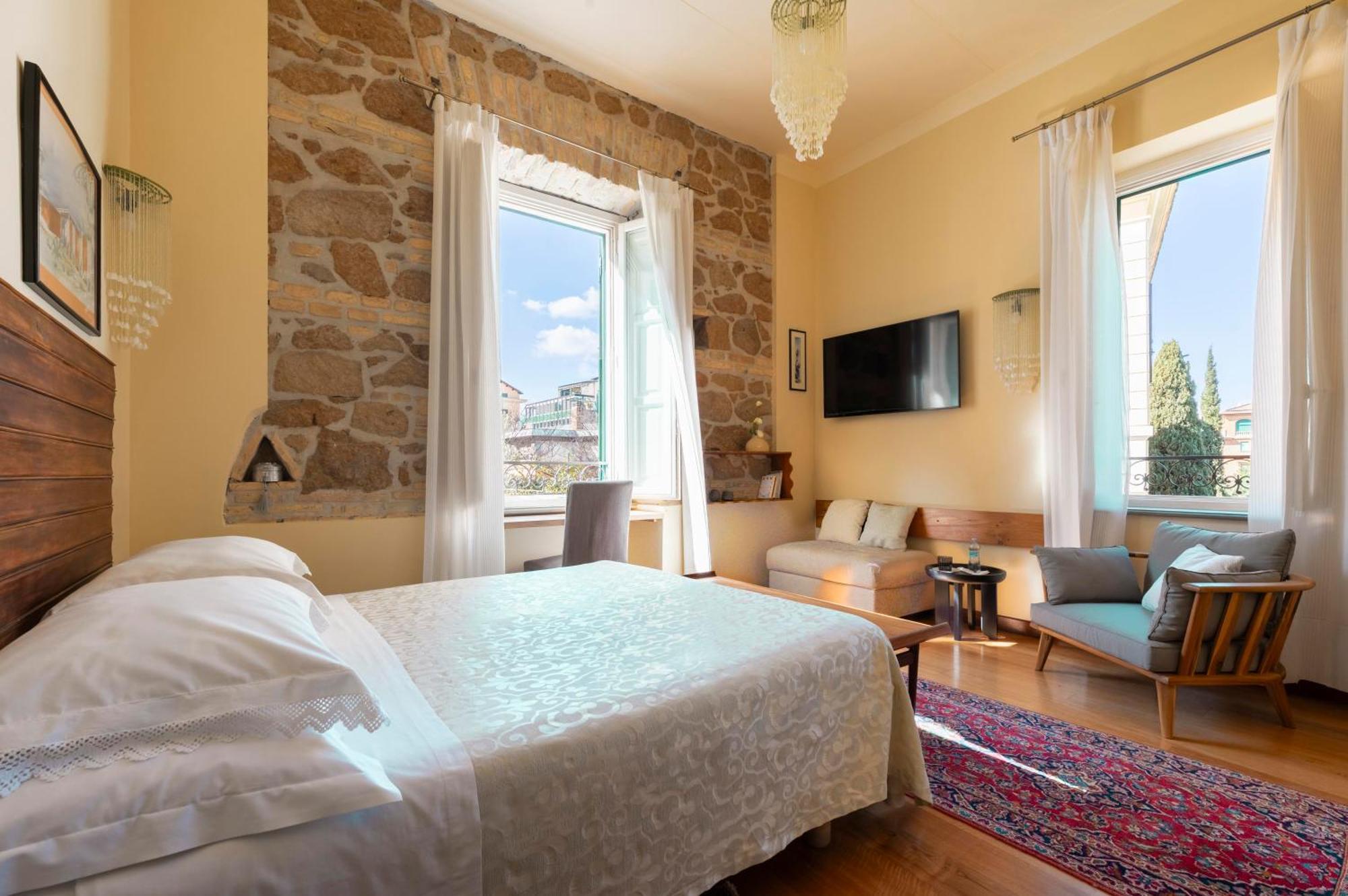 Palm Gallery Hotel 3*